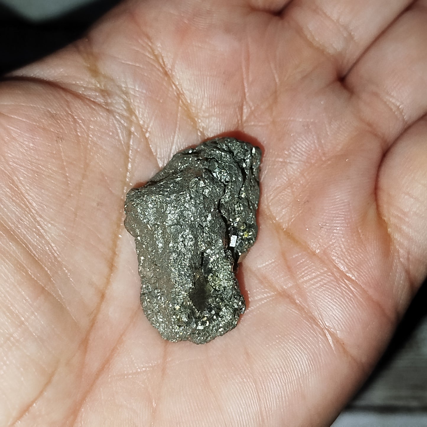 💎 Pirita – Energía, Abundancia y Protección